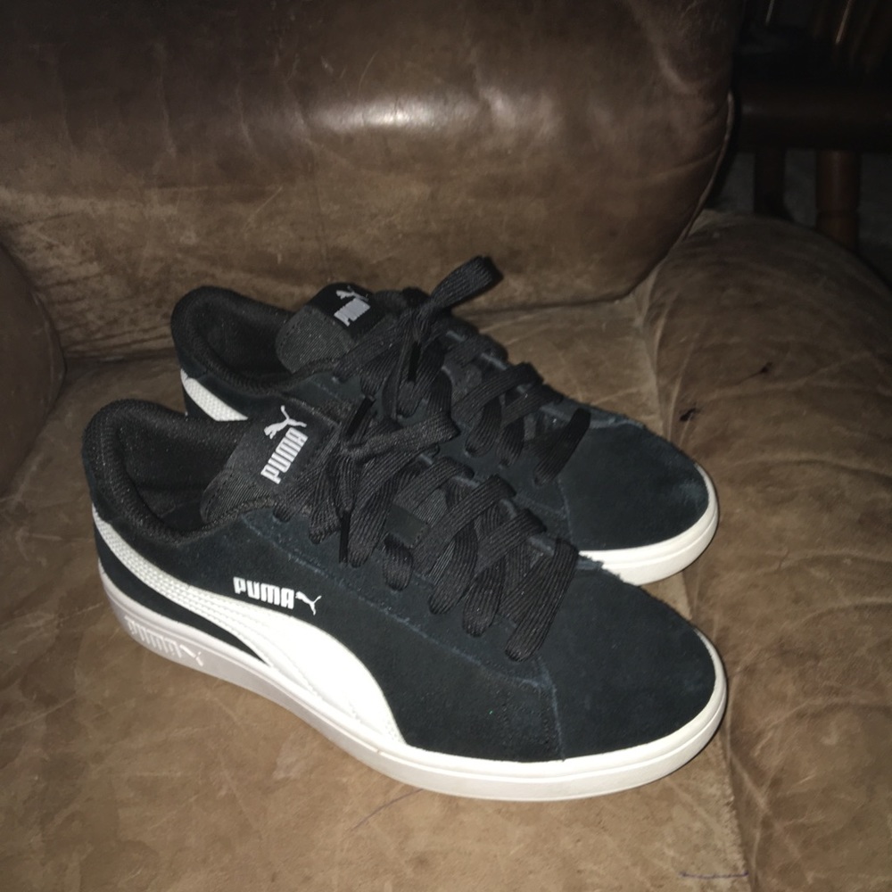 Puma’s black and white